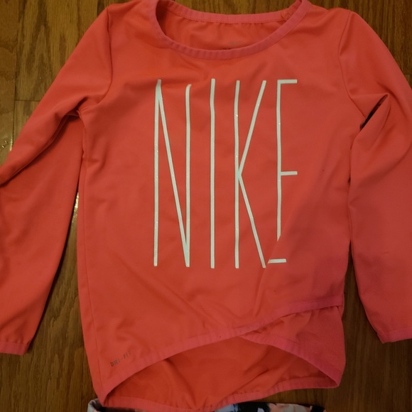 Nike outfit - Picture 2 of 7